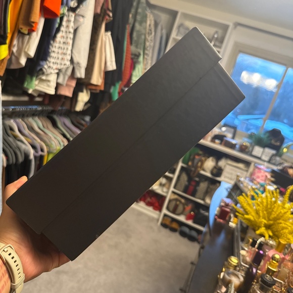 Gucci empty box - Picture 2 of 4